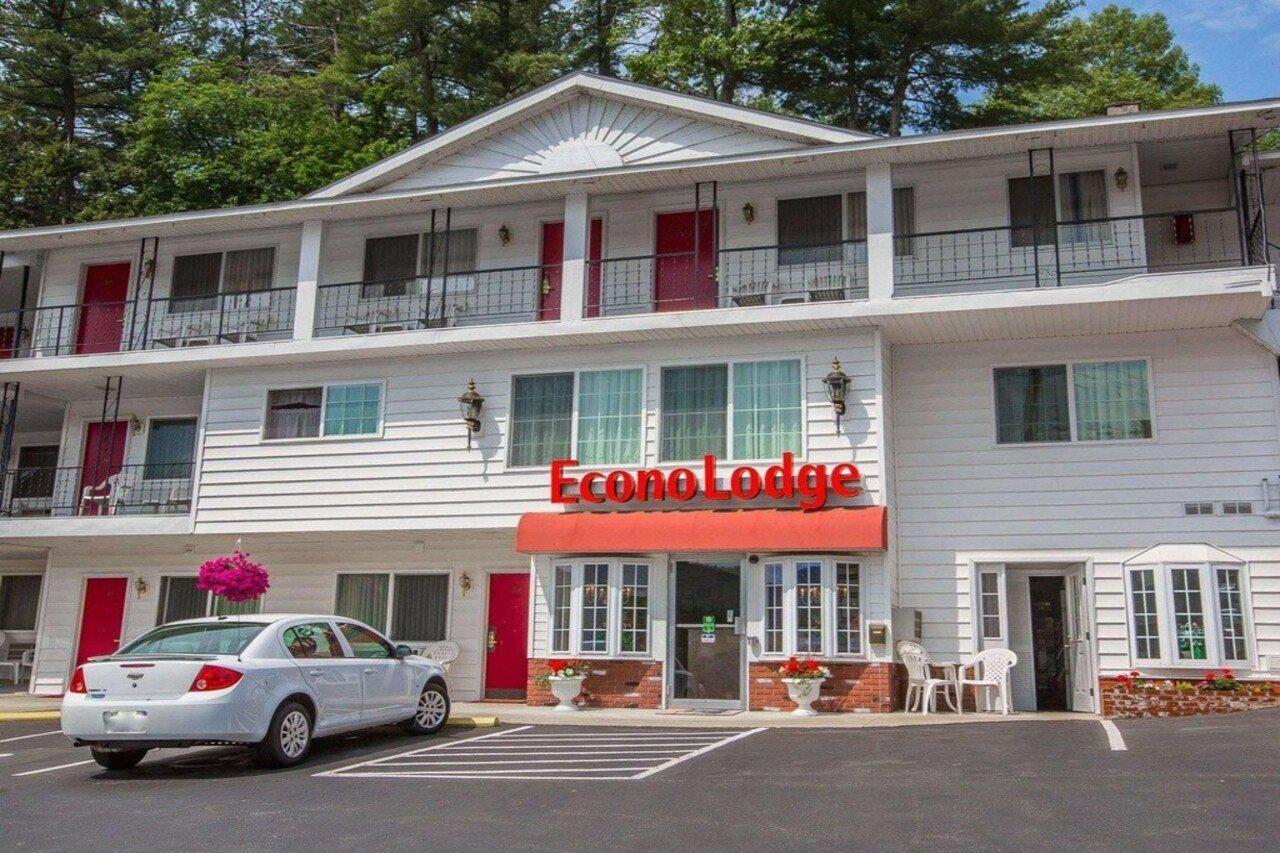 Baymont By Wyndham Lake George Zewnętrze zdjęcie