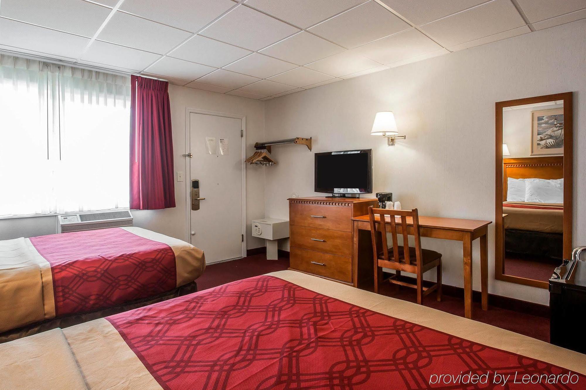 Baymont By Wyndham Lake George Zewnętrze zdjęcie